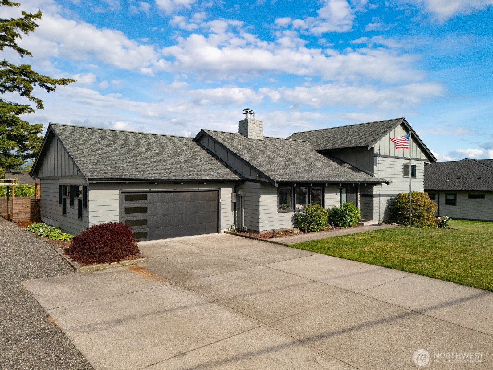 8808 Line Road Lynden, WA 98264 - Photo 3 of 36