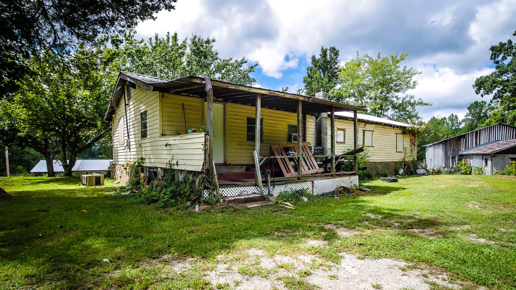 463 Old Stage Coach Road Quebeck, TN 38579 - Photo 13 of 43 Gallery Image 13
