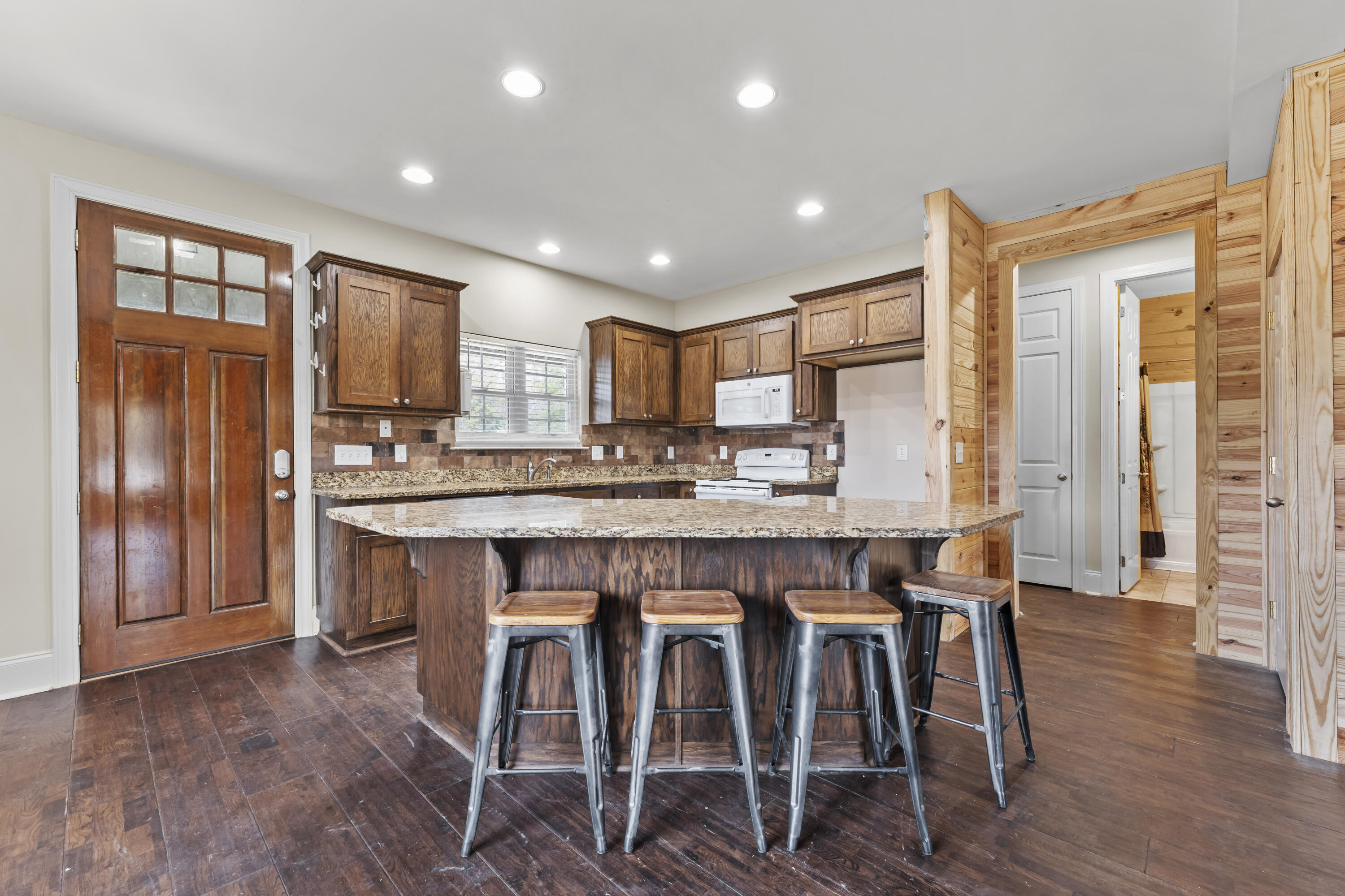 1085 Tobacco Road St. Stephen, SC 29479 - Photo 11 of 45 A6093776-3109-4CE4-97F4-E9DC0DD46C16