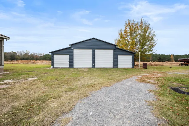 $949,000 | 1085 Tobacco Road, St. Stephen, SC 29479