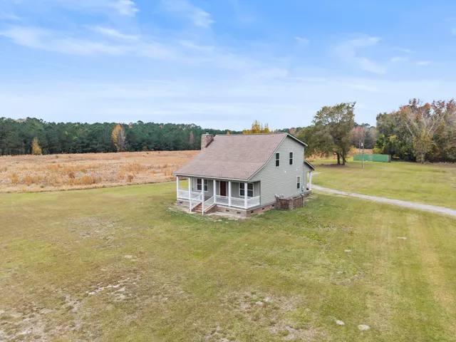 $949,000 | 1085 Tobacco Road, St. Stephen, SC 29479