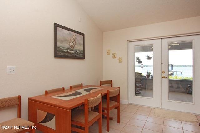 415 West River Road Palatka, FL 32177 - Photo 6 of 27 West River Road 415 - dining area view 1