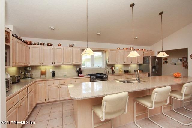 415 West River Road Palatka, FL 32177 - Photo 8 of 27 West River Road 415 - kitchen view 1