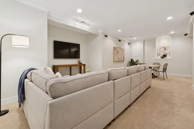 $524,900 | 3707 Fox Crossing, St. Joseph, MI 49085