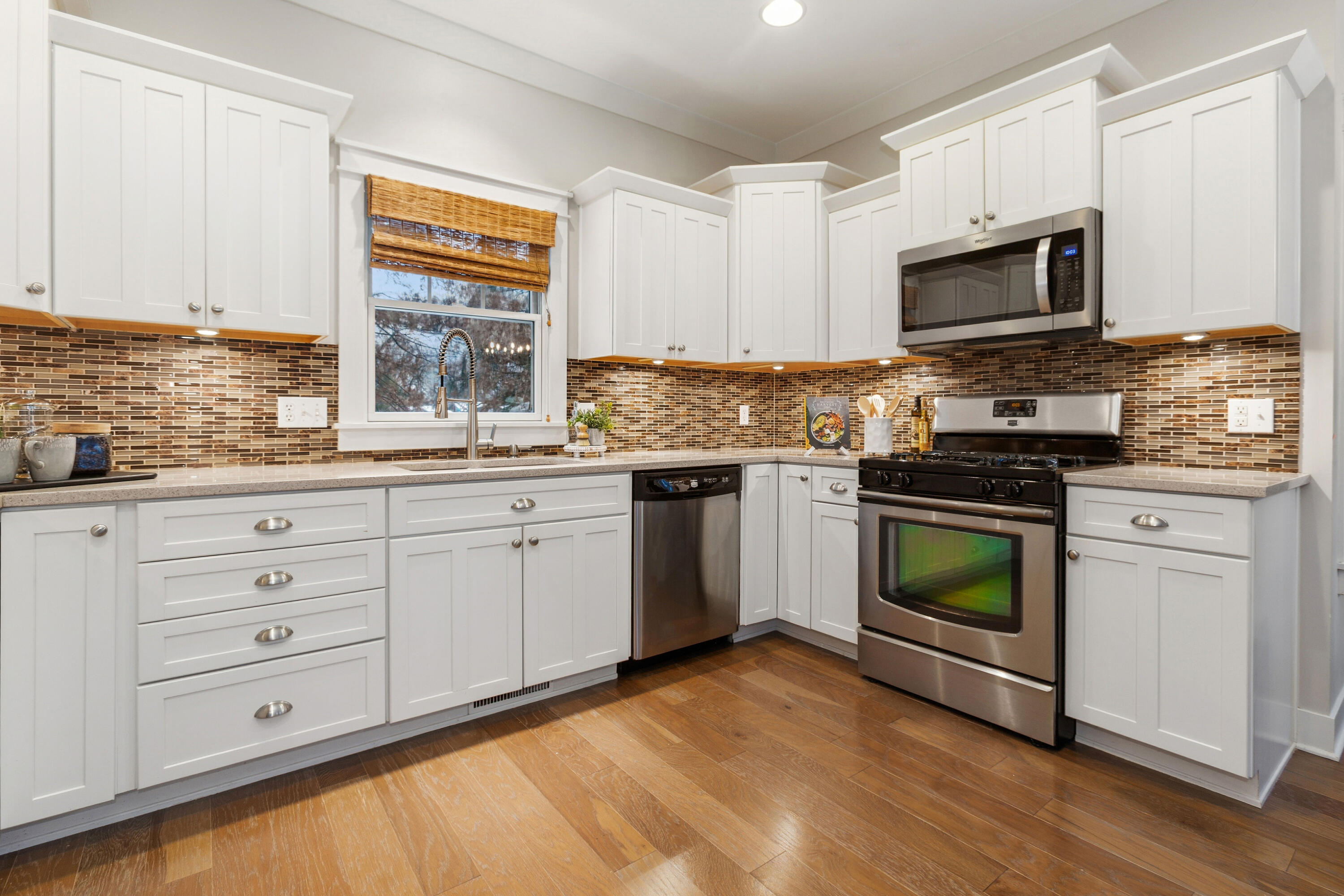 3707 Fox Crossing St. Joseph, MI 49085 - Photo 8 of 35 kitchen