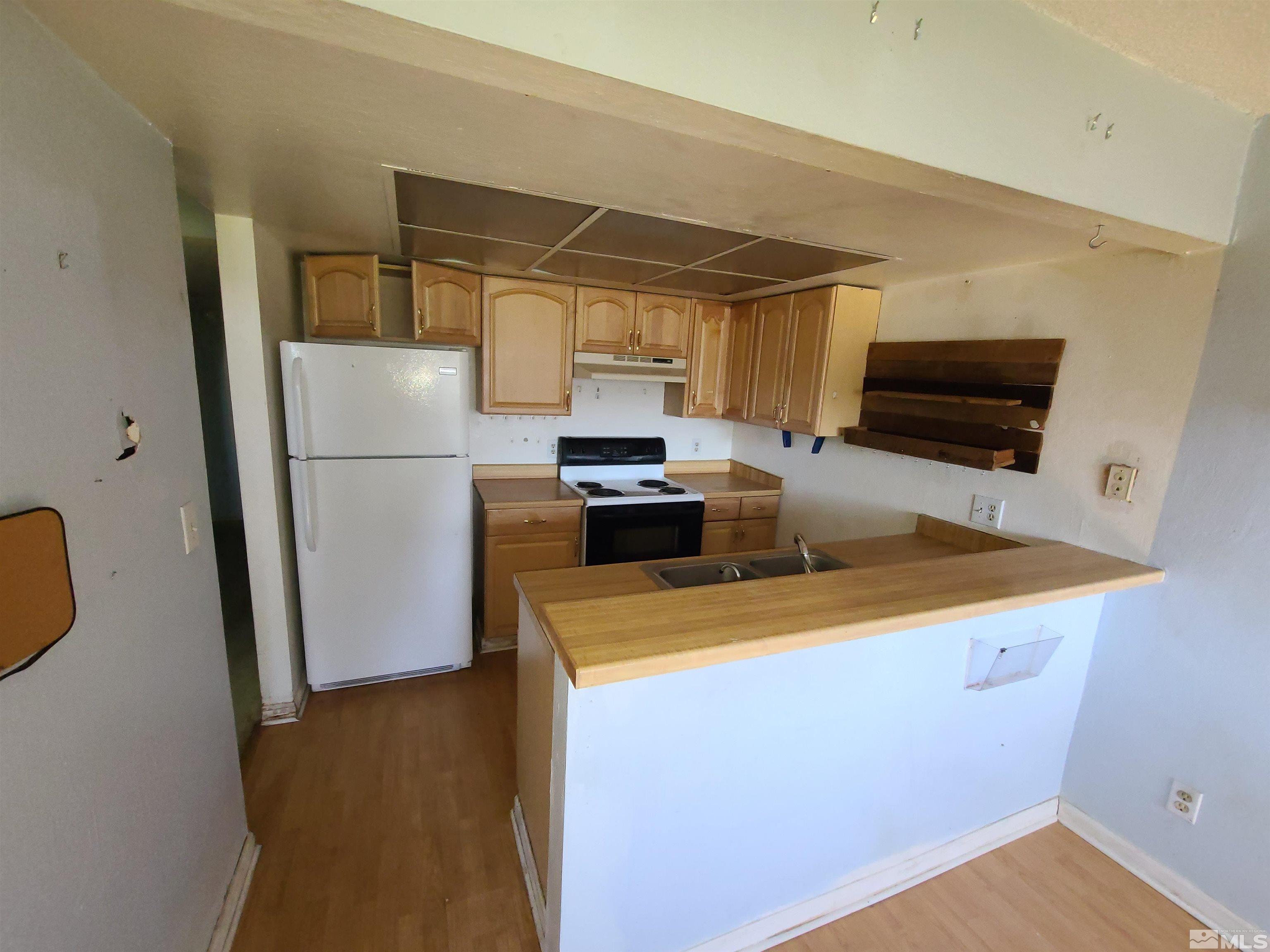 2373 Roundhouse Road Sparks, NV 89431 - Photo 8 of 22 Photo 8