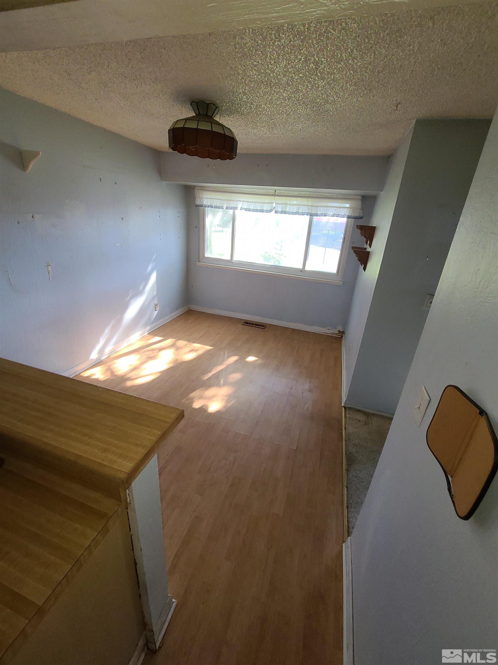 2373 Roundhouse Road Sparks, NV 89431 - Photo 9 of 22 Photo 9