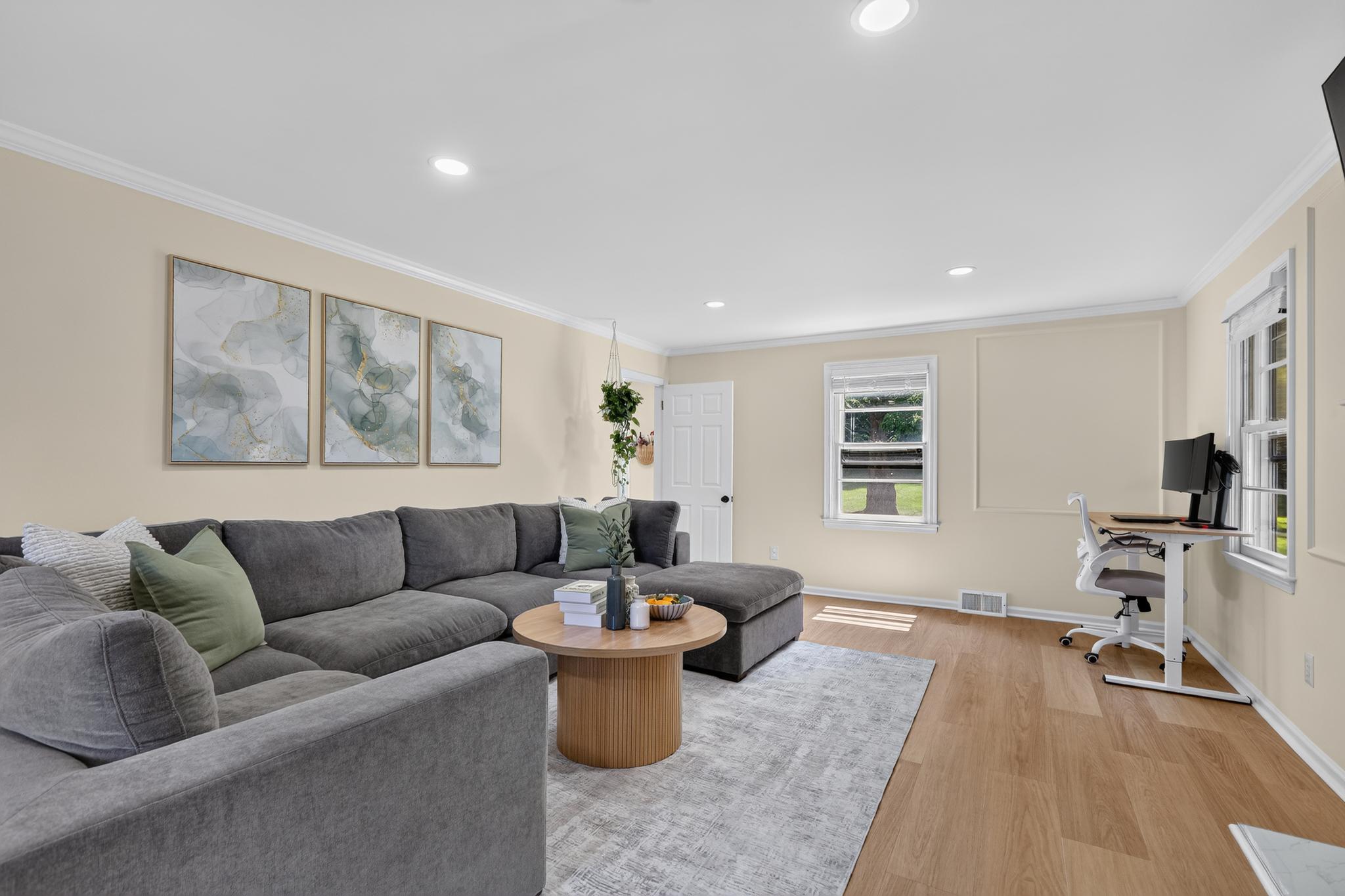 150 Cassatt Road Berwyn, PA 19312 - Photo 6 of 47 Bright and inviting family room