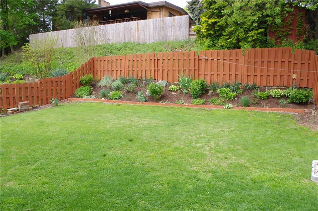 923 Braddock Road Forest Hills, PA 15221 - Photo 15 of 16 Gallery Image 15