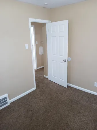 $1,275 | 12075 Rossiter Street, Detroit, MI 48224