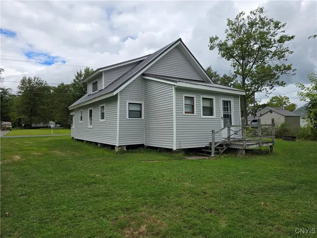 $209,900 | 9162 Arthur Jenkins Road, Lenox, NY 13032