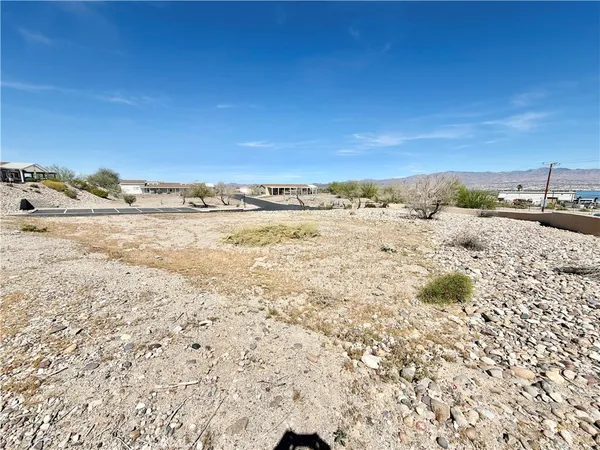 $72,000 | 12600 Havasu Lake Road, Unit 66, Needles, CA 92363