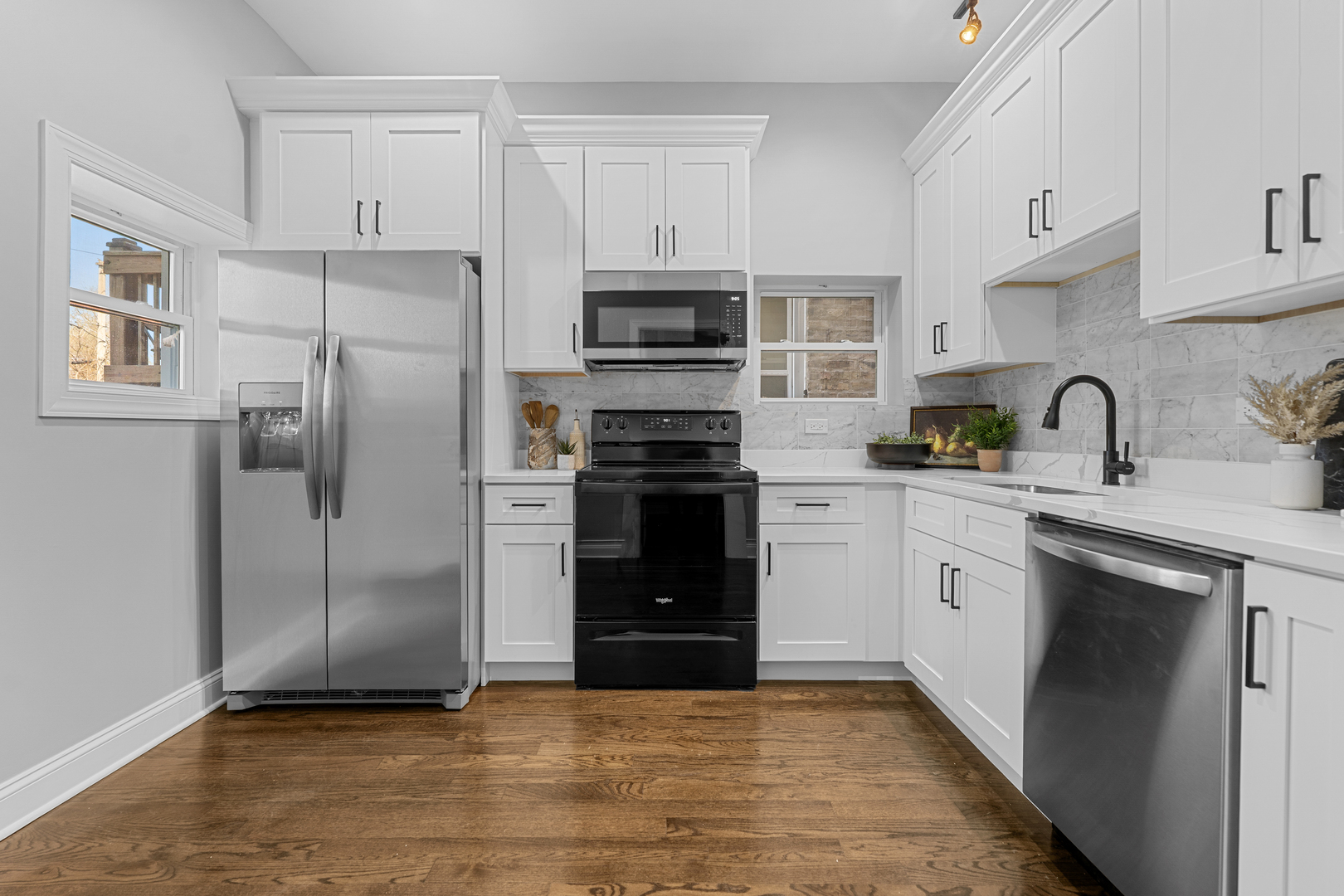 6008 South Carpenter Street Chicago, IL 60621 - Photo 9 of 32