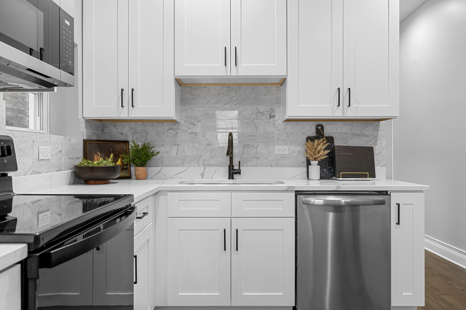 6008 South Carpenter Street Chicago, IL 60621 - Photo 10 of 32