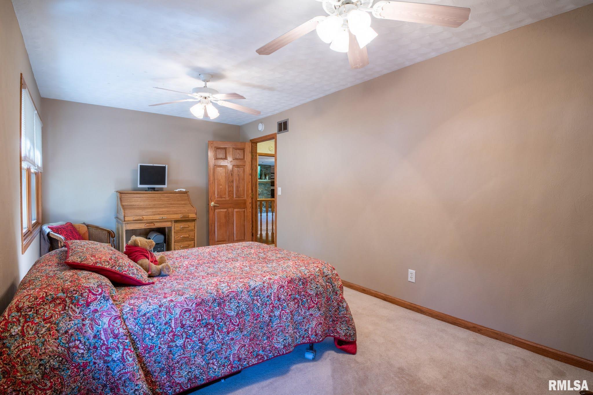 480 Oak Point Road Metamora, IL 61548 - Photo 36 of 53 Gallery Image 36