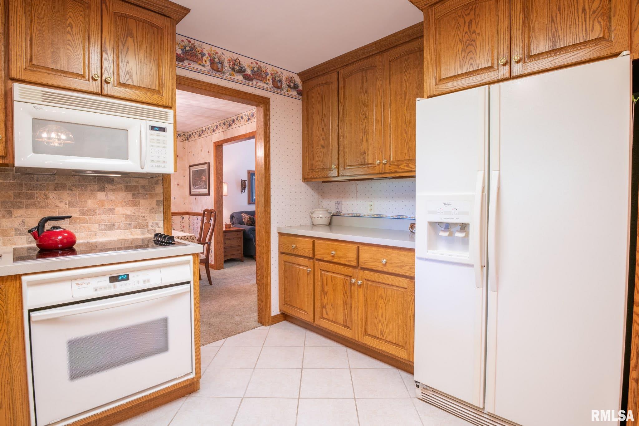 480 Oak Point Road Metamora, IL 61548 - Photo 7 of 53 Gallery Image 7