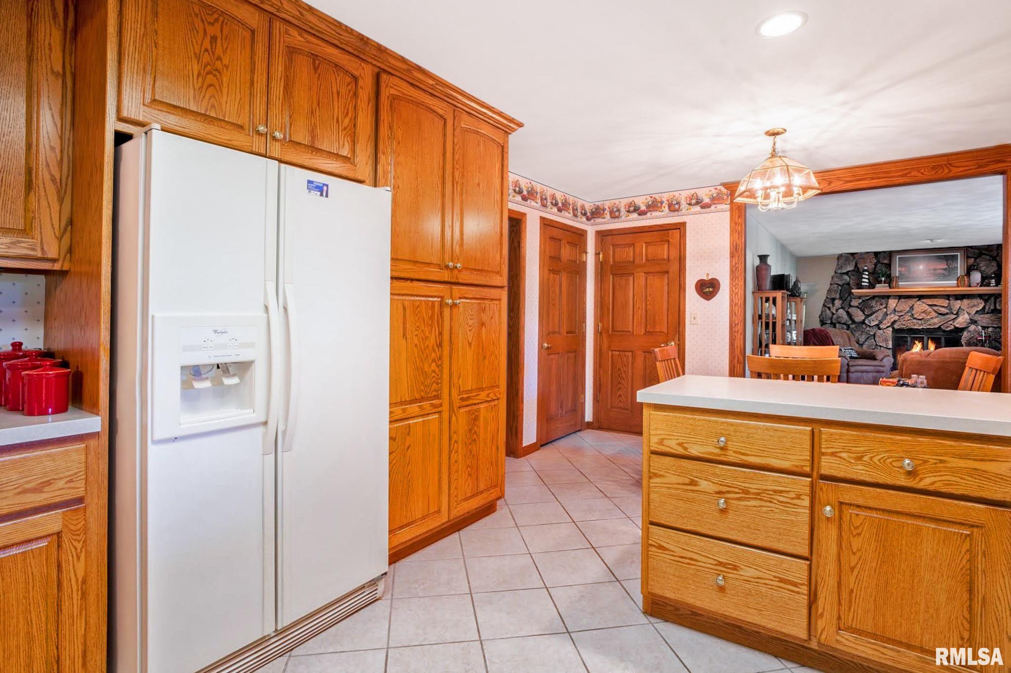 480 Oak Point Road Metamora, IL 61548 - Photo 8 of 53 Gallery Image 8