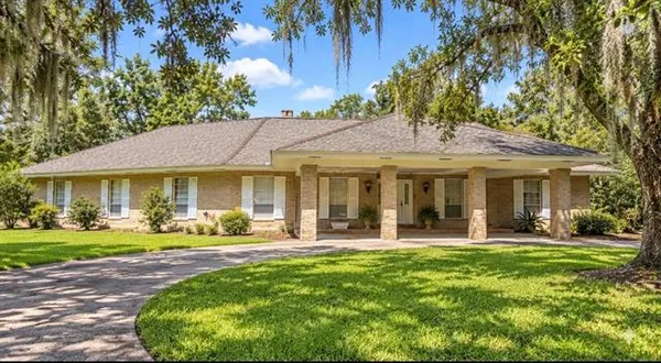 $450,000 | 2509 Fawnwood Road, Marrero, LA 70072