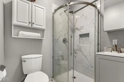 $975,000 | 12446 Herrick Avenue, Sylmar, CA 91342