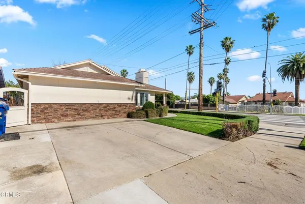 $960,000 | 12446 Herrick Avenue, Sylmar, CA 91342