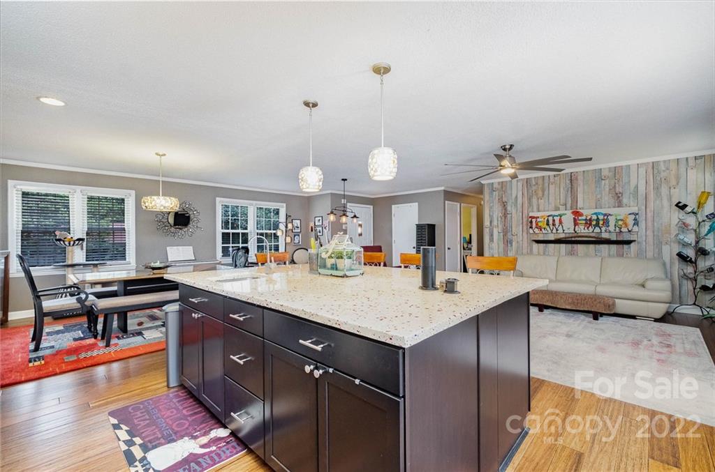 313 Williams Road Harrisburg, NC 28075 - Photo 5 of 31 Gallery Image 5