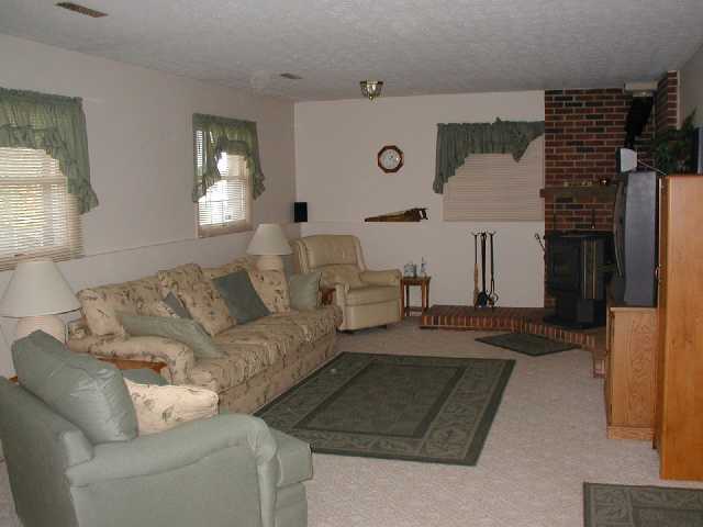 6875 Lithopolis Road Northwest Carroll, OH 43112 - Photo 3 of 6 Gallery Image 3