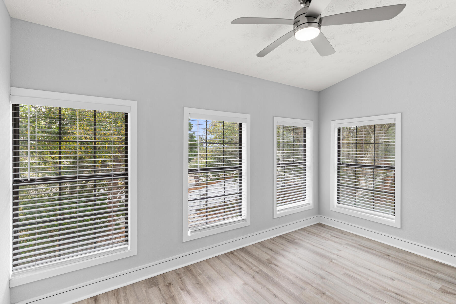 301 Summit Drive Destin, FL 32541 - Photo 18 of 46 017-301 Summit Drive-MLS