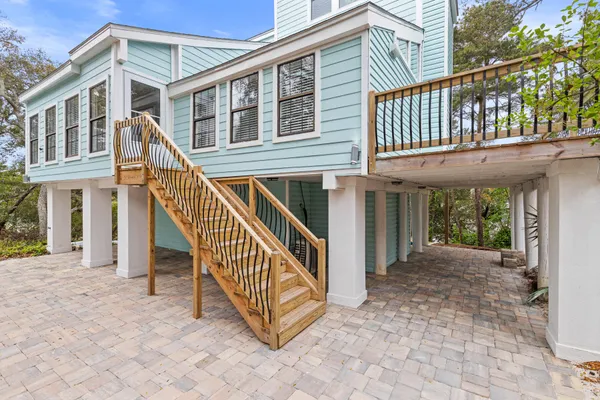 $689,900 | 301 Summit Drive, Destin, FL 32541