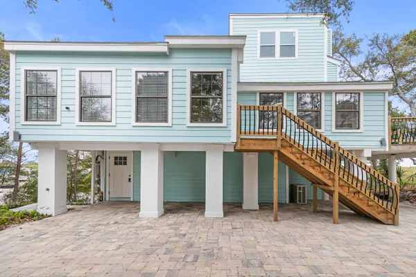 $689,900 | 301 Summit Drive, Destin, FL 32541
