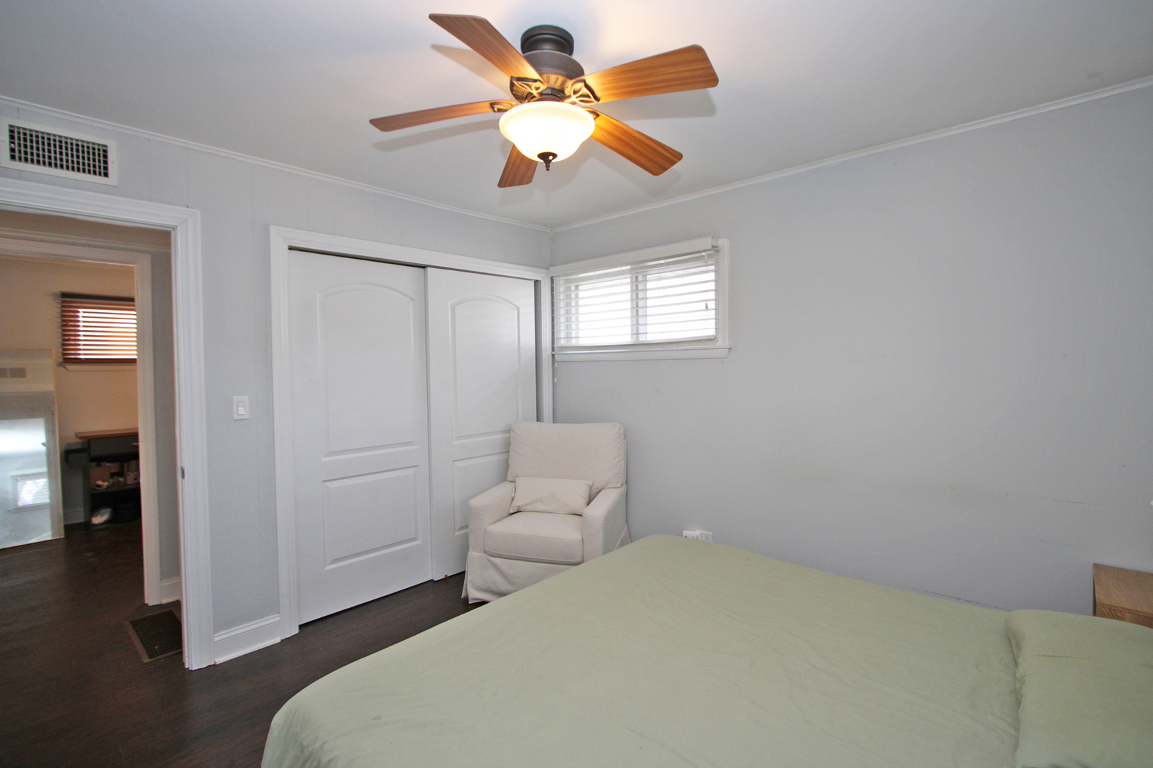 33 Johnathan Road Lake Zurich, IL 60047 - Photo 15 of 22 Gallery Image 15