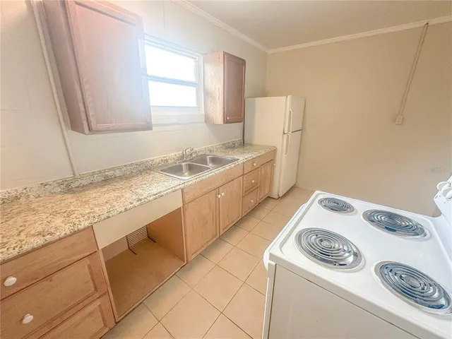 $850 | 324 Pearl Street, Unit 2, Lake Wales, FL 33853