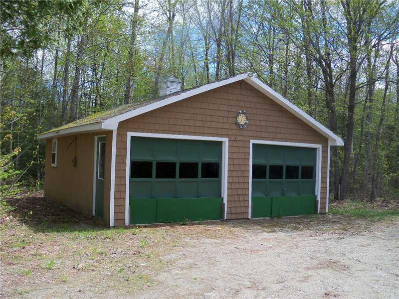 322 Point Road Ellsworth, ME 04605 - Photo 10 of 34 Parking Lot/Garage.