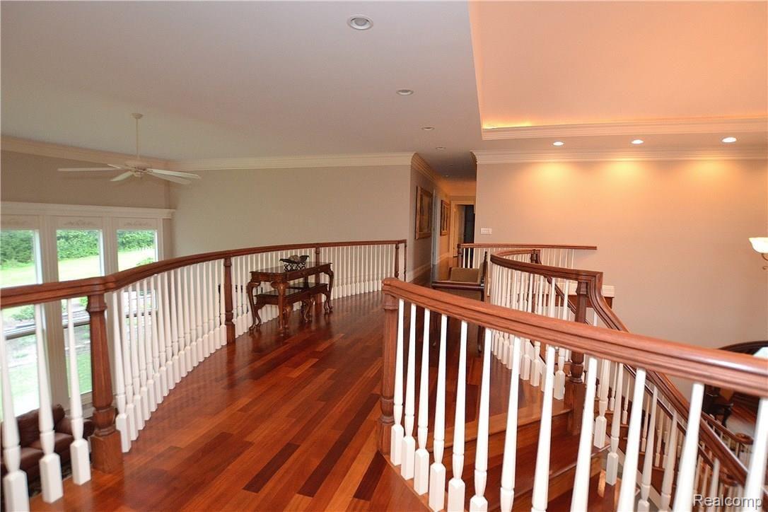 5249 Orchard Ridge Drive Rochester, MI 48306 - Photo 24 of 36 24aa Upper Landing Orchard Ridge 5249 august_43.JPG