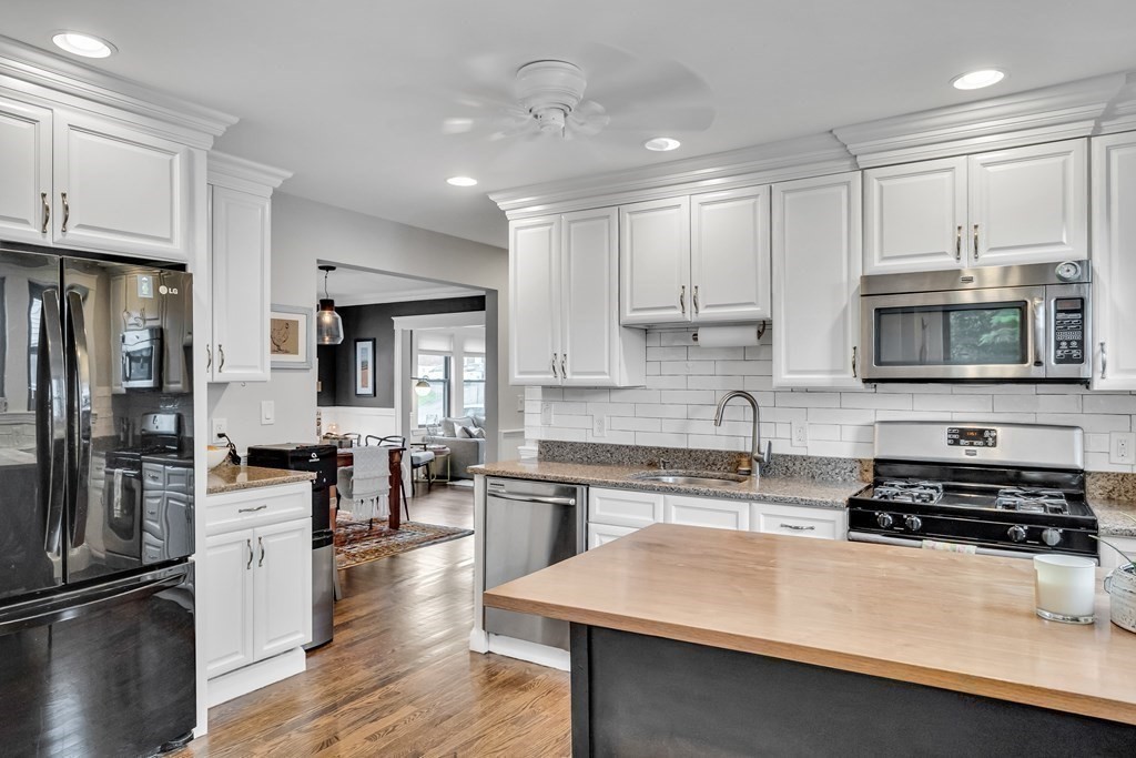 35 Bay State Road, Unit 35 Quincy, MA 02171 - Photo 9 of 27 Gallery Image 9