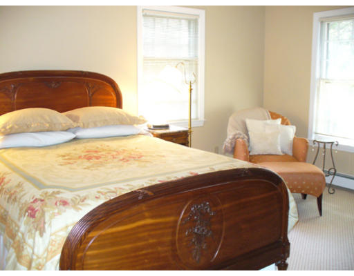 28 Phillips Road Sudbury, MA 01776 - Photo 11 of 22