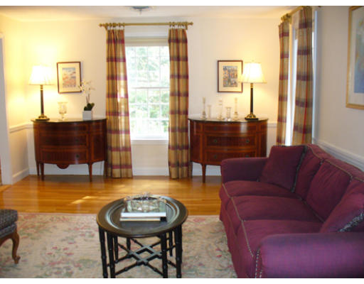 28 Phillips Road Sudbury, MA 01776 - Photo 2 of 22