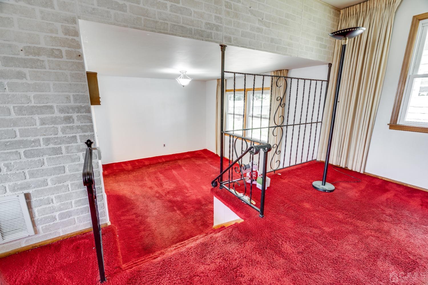 1485 Cherokee Road North Brunswick, NJ 08902 - Photo 12 of 27 Gallery Image 12