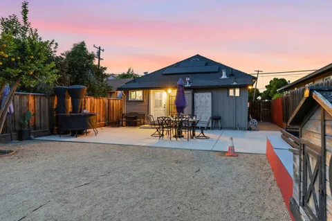 $550,000 | 827 Central Avenue, Hollister, CA 95023