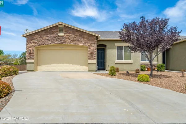 $390,000 | 6794 East Hetley Place, Unit 5, Prescott Valley, AZ 86314
