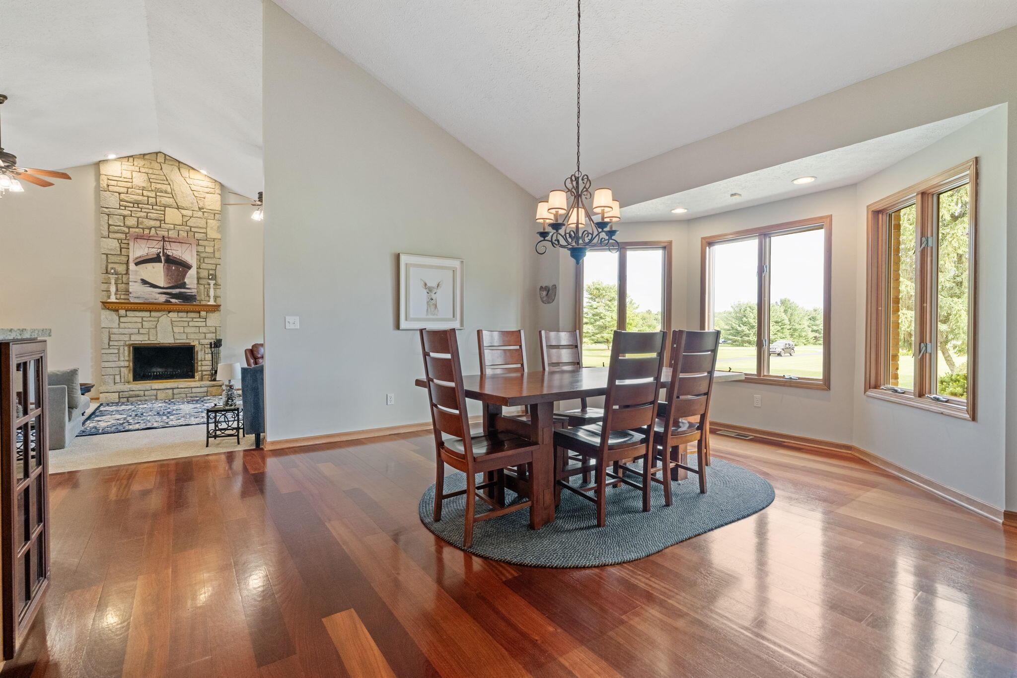 12907 Woodtown Road Galena, OH 43021 - Photo 17 of 117 Eating Space
