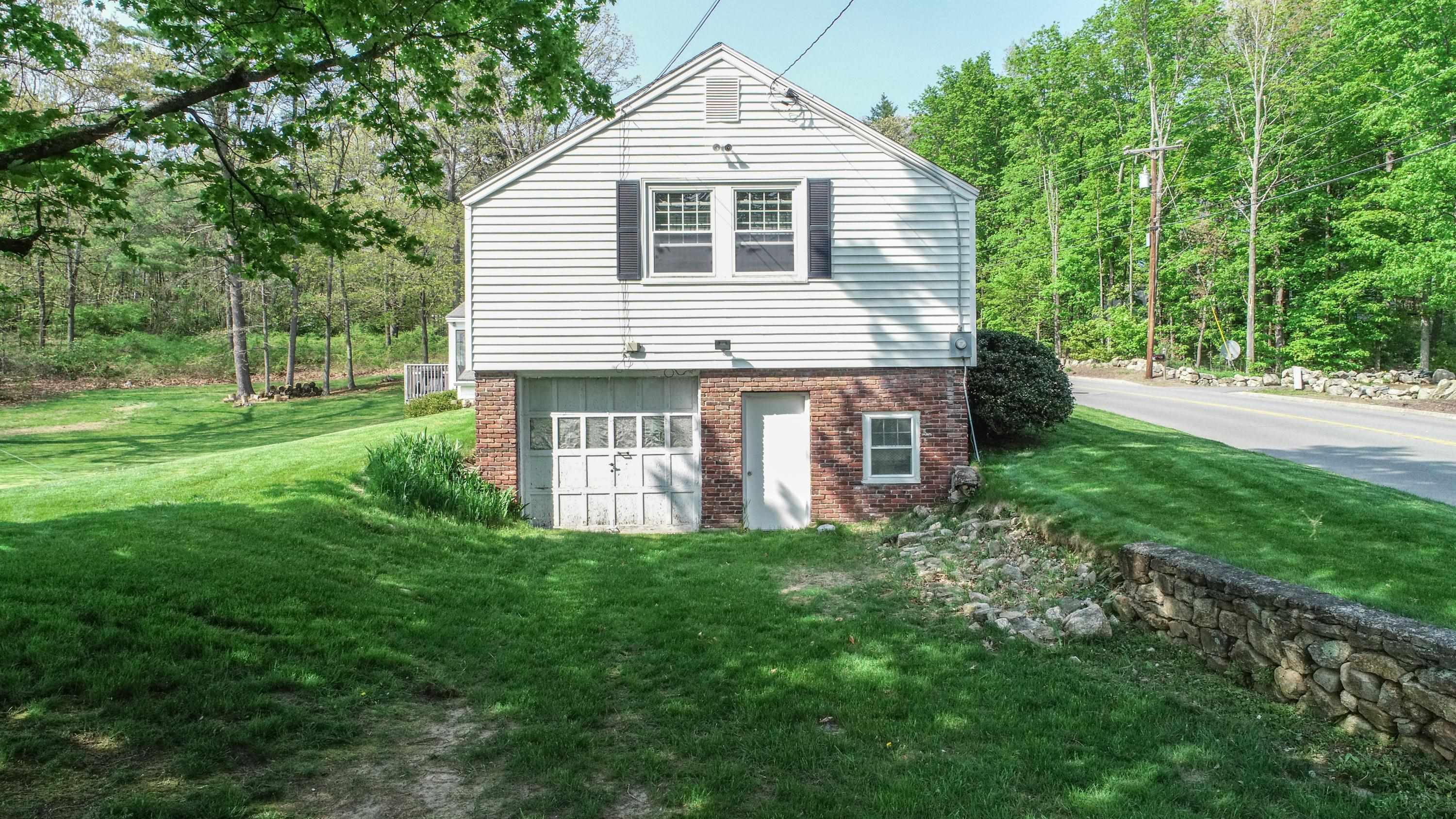 54 Rundlett Hill Road Bedford, NH 03110 - Photo 21 of 40 Gallery Image 21