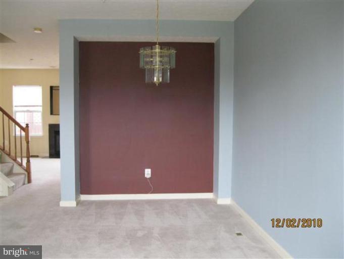5 Caterham Court Rosedale, MD 21237 - Photo 8 of 14 Dining Area