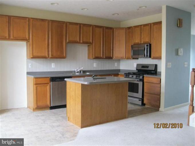 5 Caterham Court Rosedale, MD 21237 - Photo 10 of 14 Kitchen #2