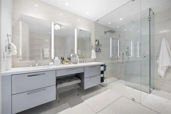$21,000 | 100 South Pointe Drive, Unit 1409, Miami Beach, FL 33139