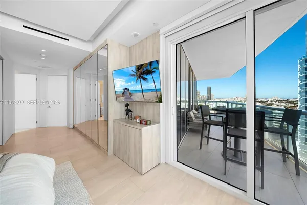 $21,000 | 100 South Pointe Drive, Unit 1409, Miami Beach, FL 33139