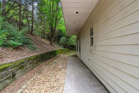 $715,000 | 1366 Brookhaven Village Circle Northeast, Brookhaven, GA 30319
