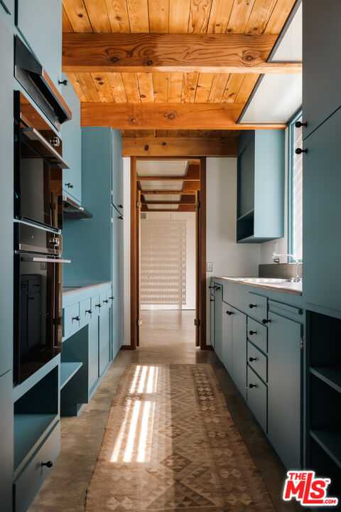 2020 Mayview Drive Los Angeles, CA 90027 - Photo 8 of 38