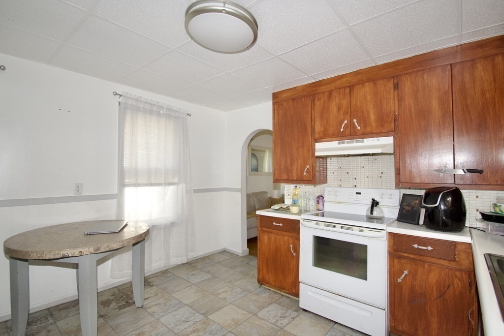 101 Quincy Street Springfield, MA 01109 - Photo 14 of 23 Gallery Image 14