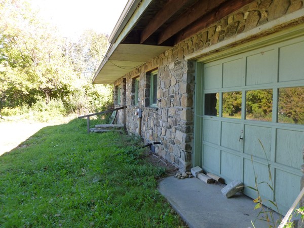 111 Five Bridge Road Brimfield, MA 01010 - Photo 4 of 18 Gallery Image 4