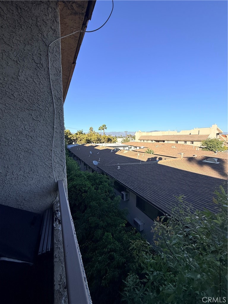 14630 Dickens Street, Unit 307 Sherman Oaks, CA 91403 - Photo 24 of 41 a view of an ocean and beach